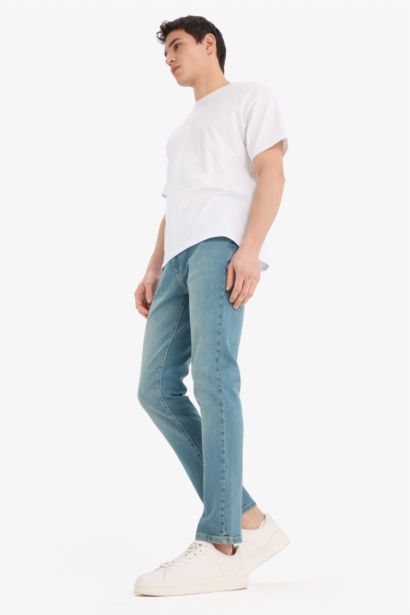 Pedro Slim Fit Normal Waist Skinny Leg Jeans