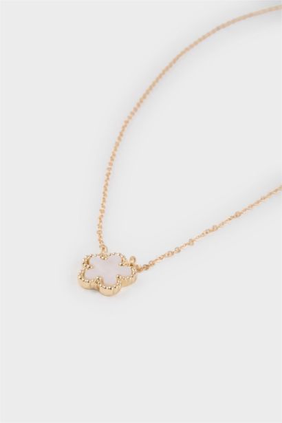 Woman White Floral Gold Necklace