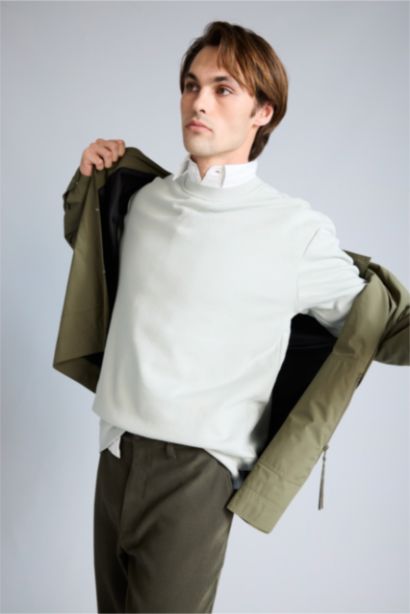 Regular Fit Cotton Basic Sweatshirt