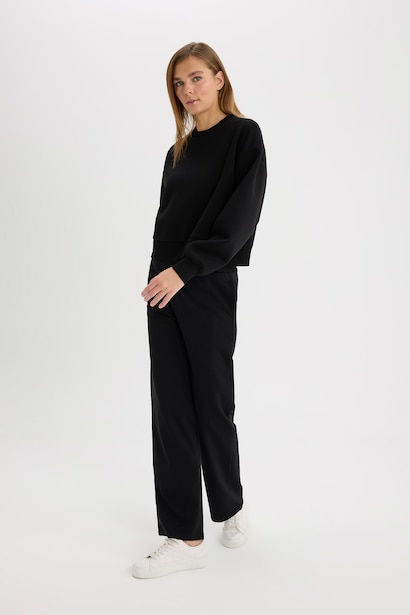 Straight Fit Thin Sweatshirt Fabric Trousers