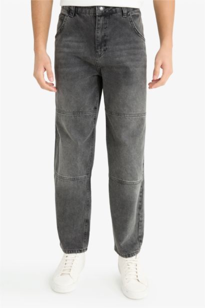 Relax Fit Ripped Detail Jeans