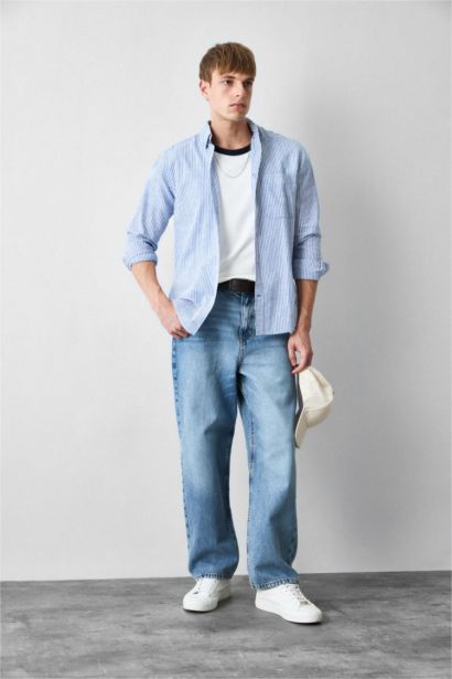 Baggy Fit Wide Leg Jeans