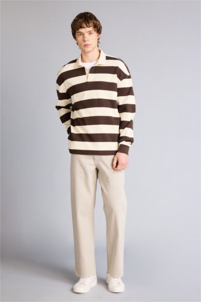 Boxy Fit Long Sleeve Sweatshirt