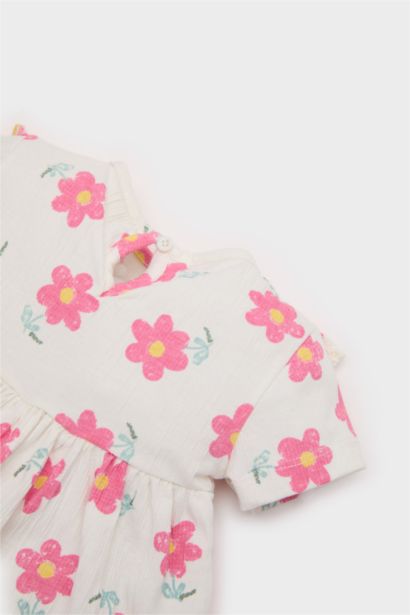 2'li Takım Çiçekli Kısa Kollu Bluz Beli Lastikli Pantolon Kız Bebek