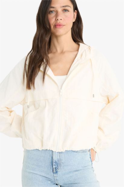 جاكيت مطر كروب قصة عادية بغطاء للرأس