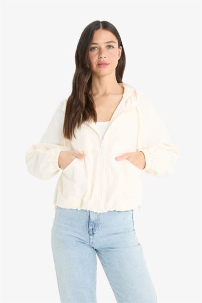 جاكيت مطر كروب قصة عادية بغطاء للرأس