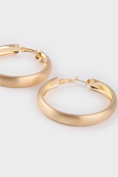 Woman Matte Gold Earrings