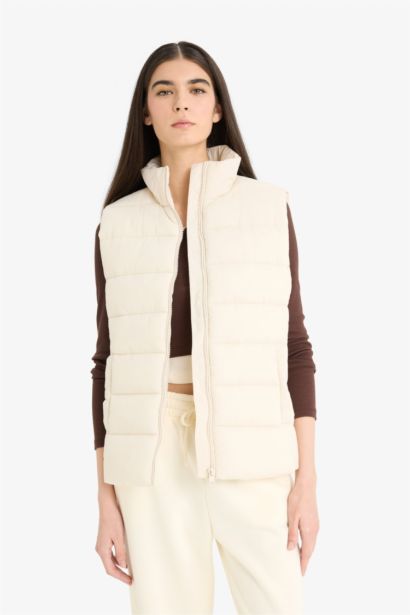 Waterproof Zip-Up Vest