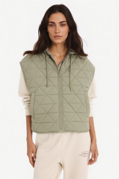 Relax Fit Hooded Quilted Zippered Puffer Vest