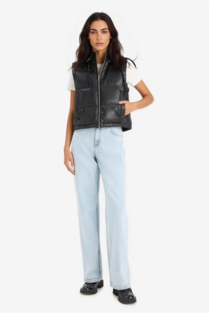 Regular Fıt Kapüşonlu Suni Deri Yelek