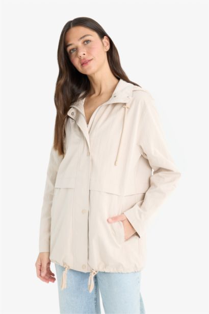 Regular Fit Hooded Zip-Up Waterproof Rain Jacket
