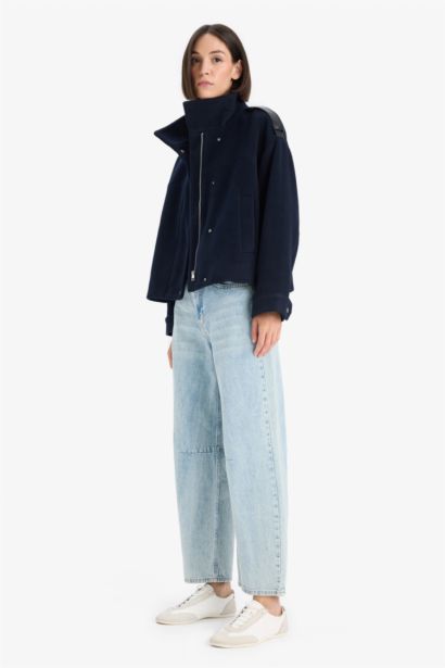 جاكيت جوخ قصير قصة عادية بأزرار