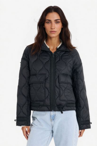 قمصلة نفخ قصة عادية مقاوم للماء مبطن