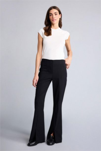 تيشيرت نص كم سادة بيزك سليم فيت وياقة مستديرة