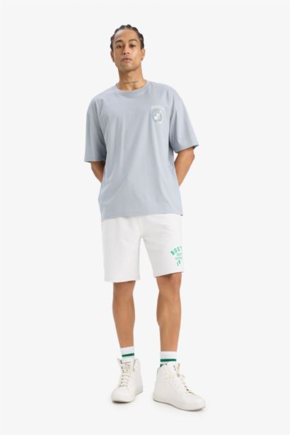 Oversize Fit Boston Celtics Licensed Crew Neck T-Shirt