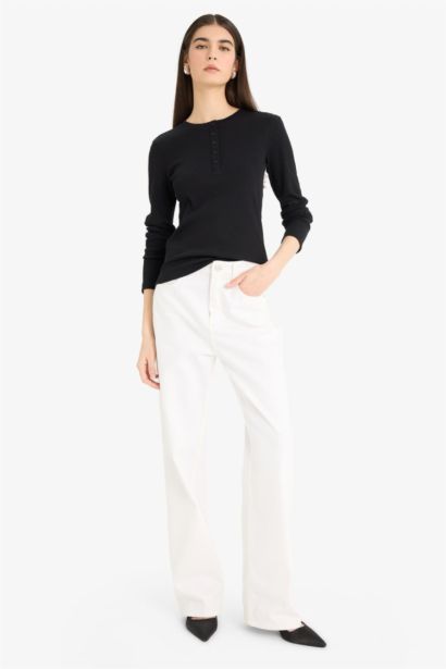 Woman Long Sleeve T-Shirt