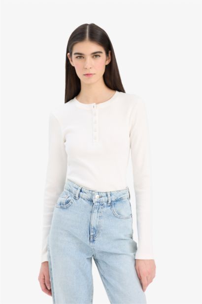 Узкий крой рубашечный воротник длинный рукав трикотажная футболка