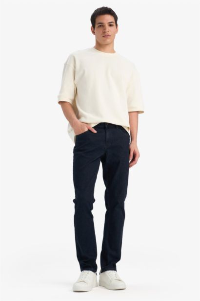 Pedro Slim Fit Super Skinny Hem Jeans