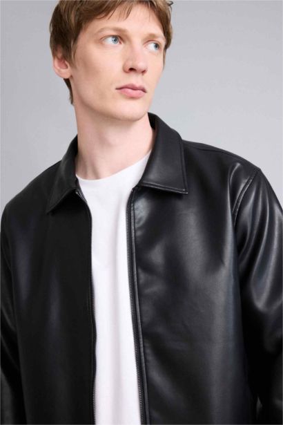 جاكيت جلد صناعي قصة عادية وياخة قميص