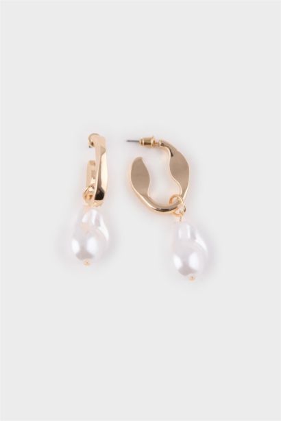 Woman Pearl Earrings