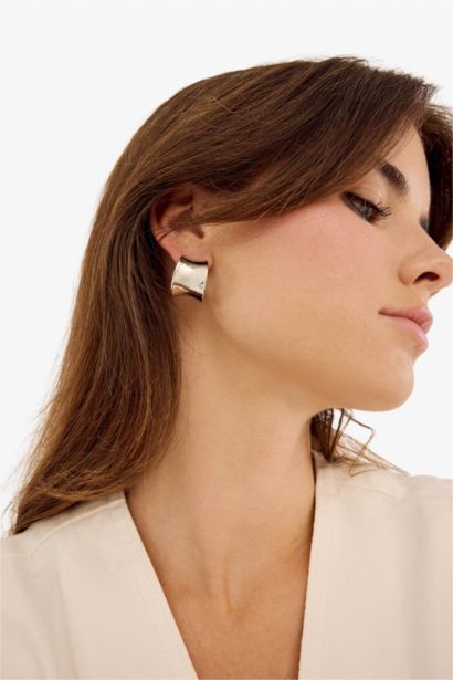 Woman 2 Piece Earrings