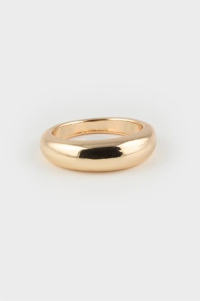 Woman Stone 5 Piece Gold Rings