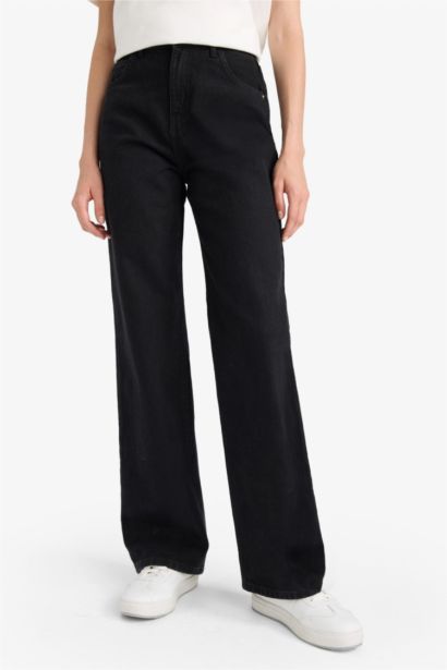 بنطلون جينز وايد ليج برجل واسع وخصر عالي