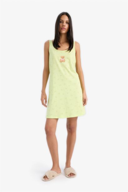 Fall in Love Regular Fit Crew Neck Sleeveless Dress