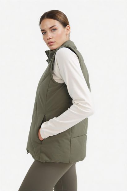 DeFactoFit Water Repellent Slim Fit Vest