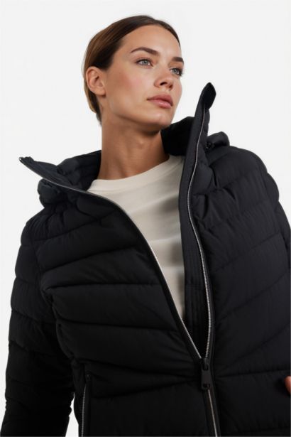 Su İtici Regular Fit Kapüşonlu Fermuarlı Cepli Şişme Mont