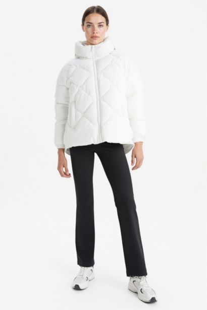 DeFactoFit Oversize Fit Pockets Hooded Puffer Jacket