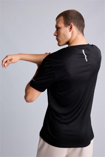 Slim Fit Short Sleeve T-Shirt