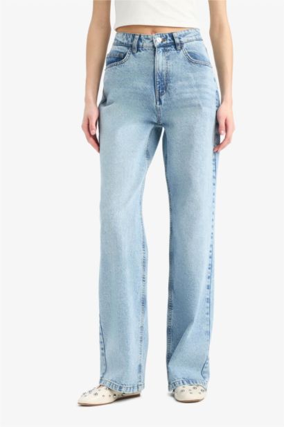 Джинсы с высокой талией, широкими штанинами, длинной и в стирании 