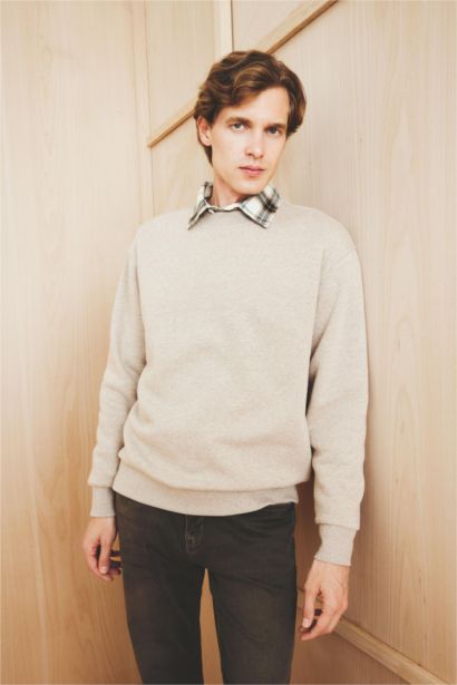 سويت شيرت تقيل قصة مريحة بياخة مستديرة