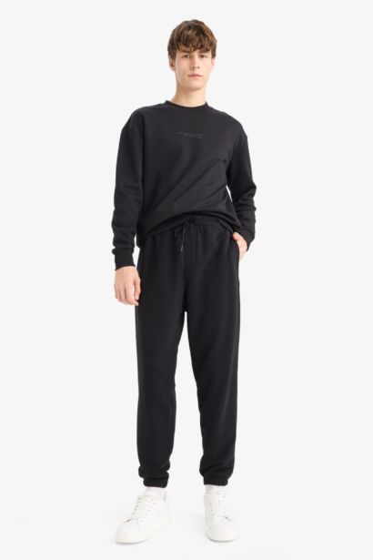 Regular Fit Beli Bağcılı Paçası Lastikli Cepli Basic Düz Jogger Eşofman Altı
