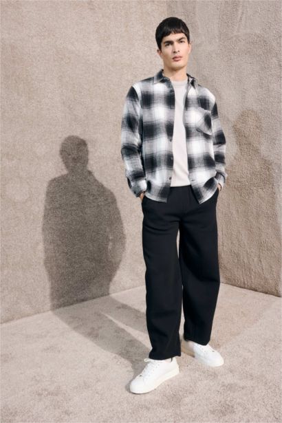 Wide Leg Pocketed Sports Pants