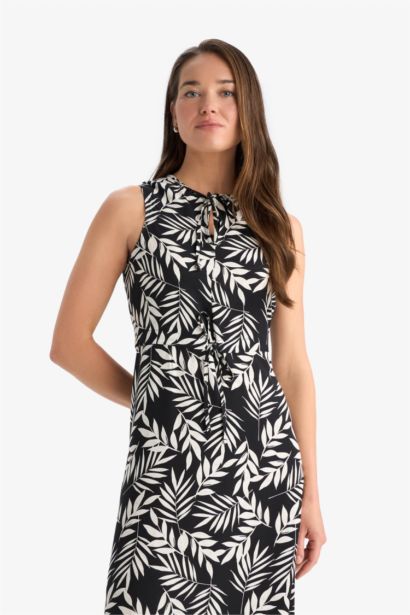 Regular Fit Gathered Collar Floral Midi Dress