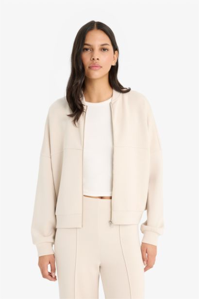 Кардиган Relax Fit с воротником стойкой.