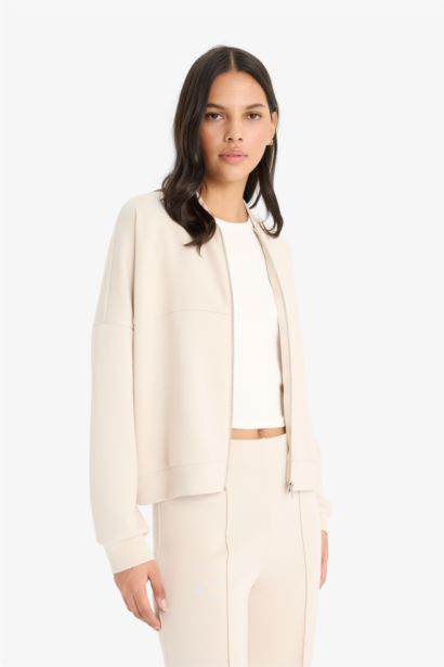 Кардиган Relax Fit с воротником стойкой.