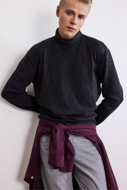 Regular Fit Long Sleeve Sweatshirt