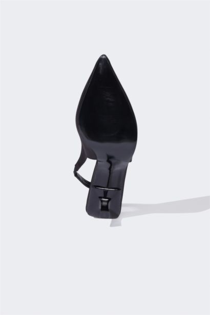 Woman Faux Leather Heeled Sandals
