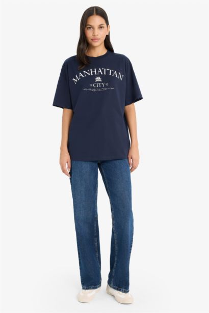 Футболка оверсайз с круглым вырезом принтом и коротким рукавом