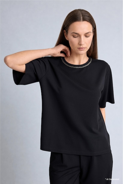 Regular Fit Printed Crepe Crew Neck Short Sleeve T-Shirt