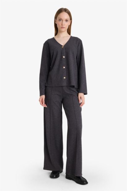Wide Leg Straight Leg Trousers