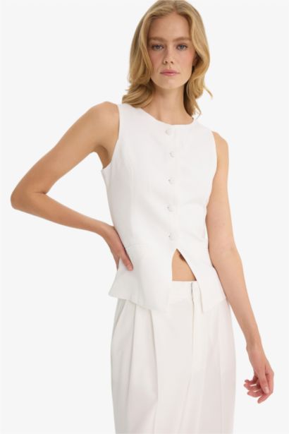 جيلي سليم فيت بياقة مستديرة