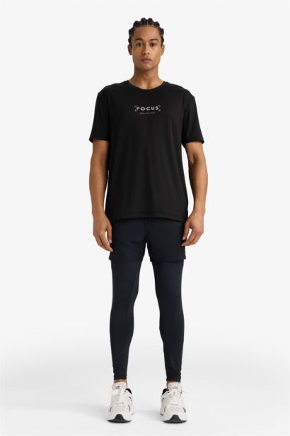 شورت رياضي سليم فيت من DeFactoFit