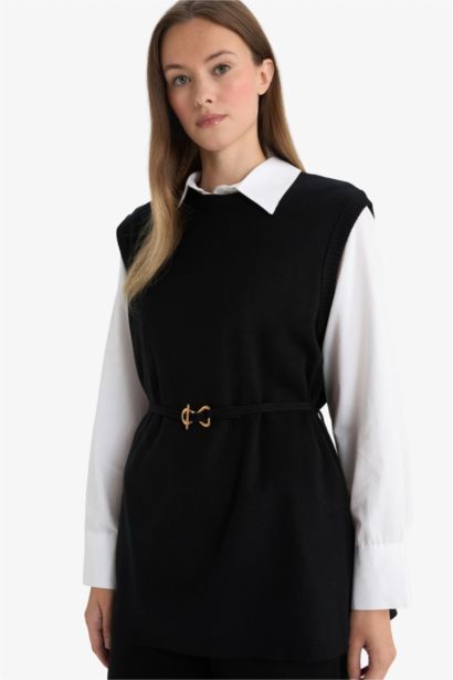 Pull sans manches à col rond