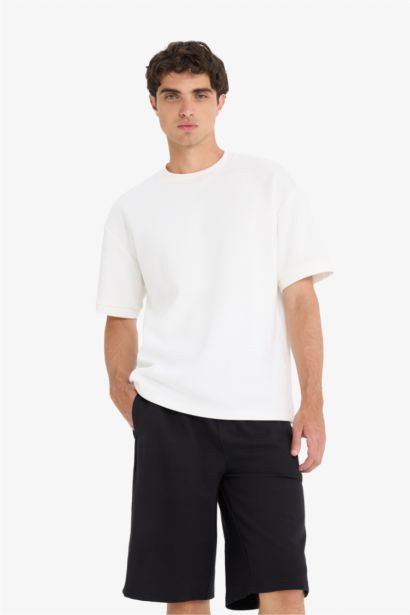 شورت باجي بجيب برجل عدية