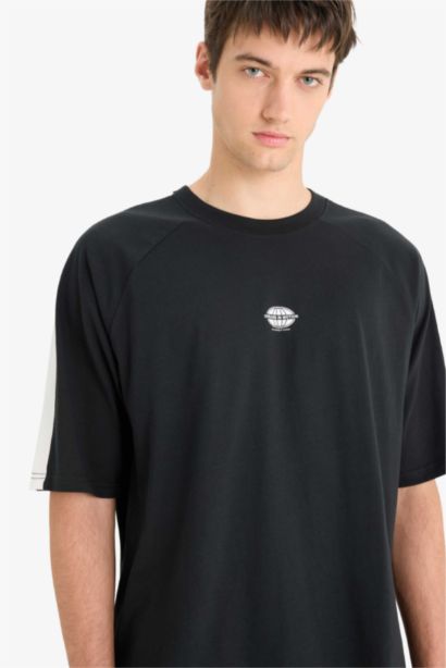 Cotton Loose Fit Crew Neck Printed T-Shirt
