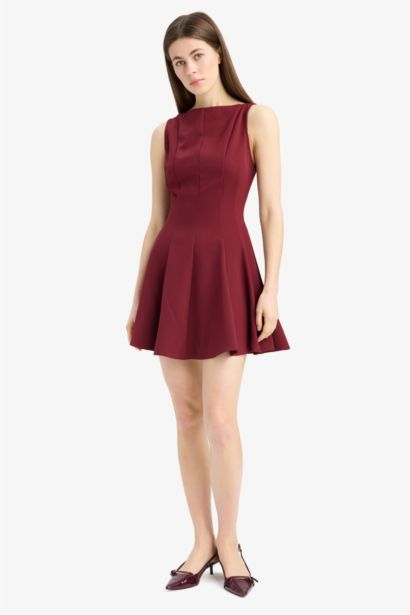 Kayık Yaka Basıc Mini Abiye Elbise
